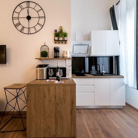 Pula City Center Apartments ภายนอก รูปภาพ